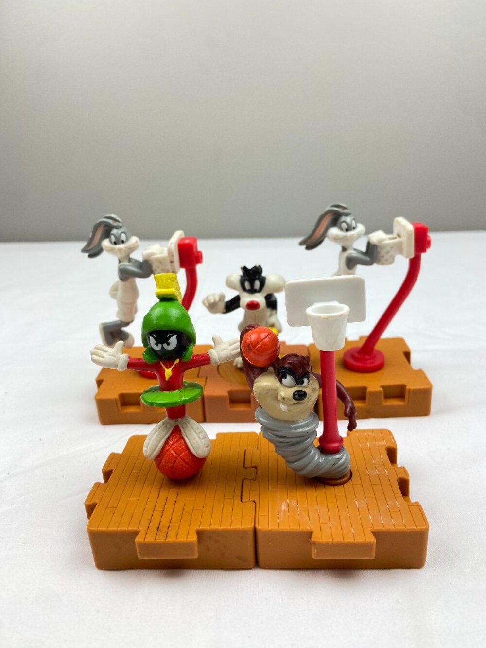 Warner Brothers Looney Tunes Space Jam McDonalds Toys 1996 Y2K - Set of 5